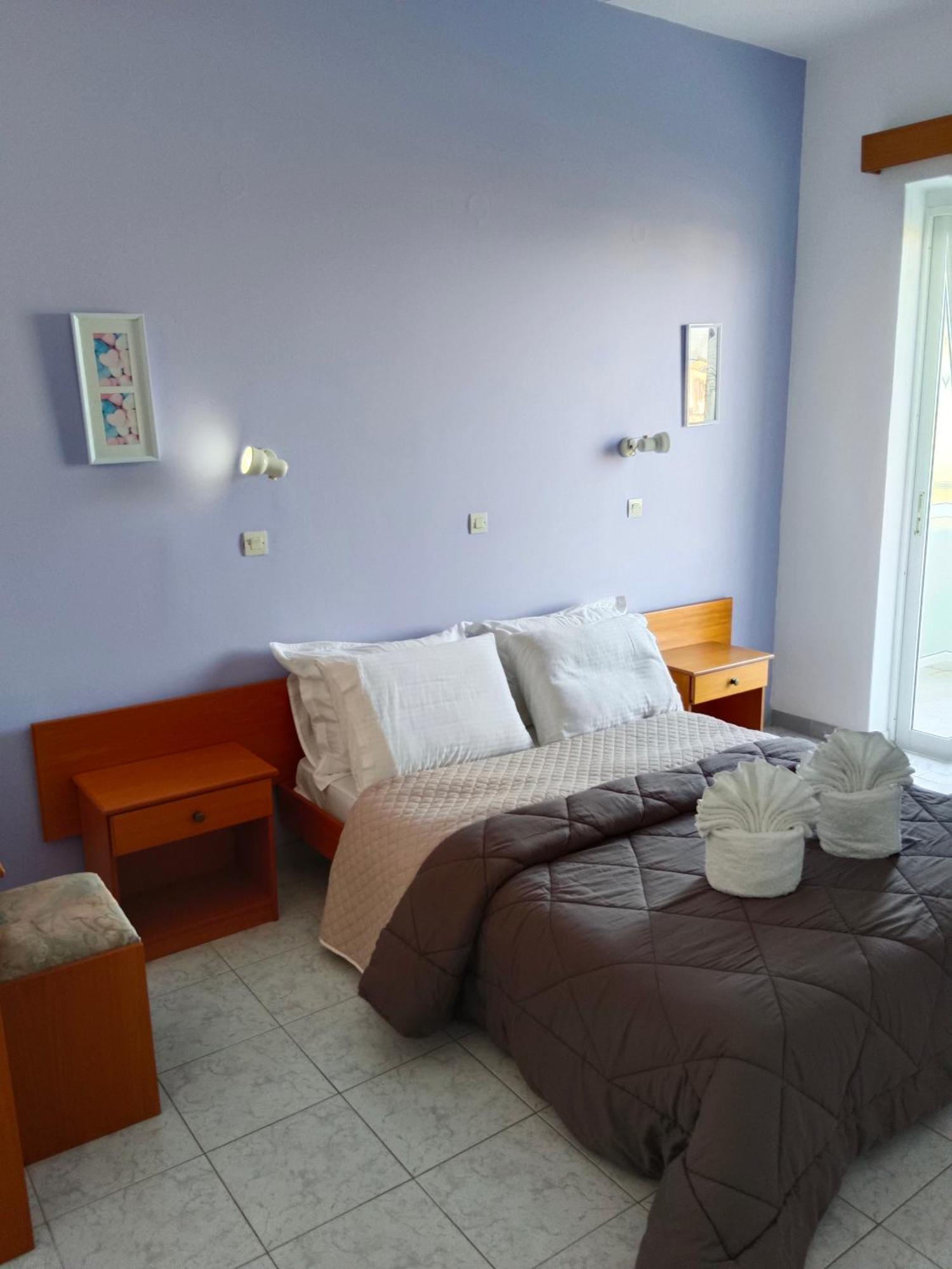 Pyrgos Hotel Apartments Kremasti  Bagian luar foto