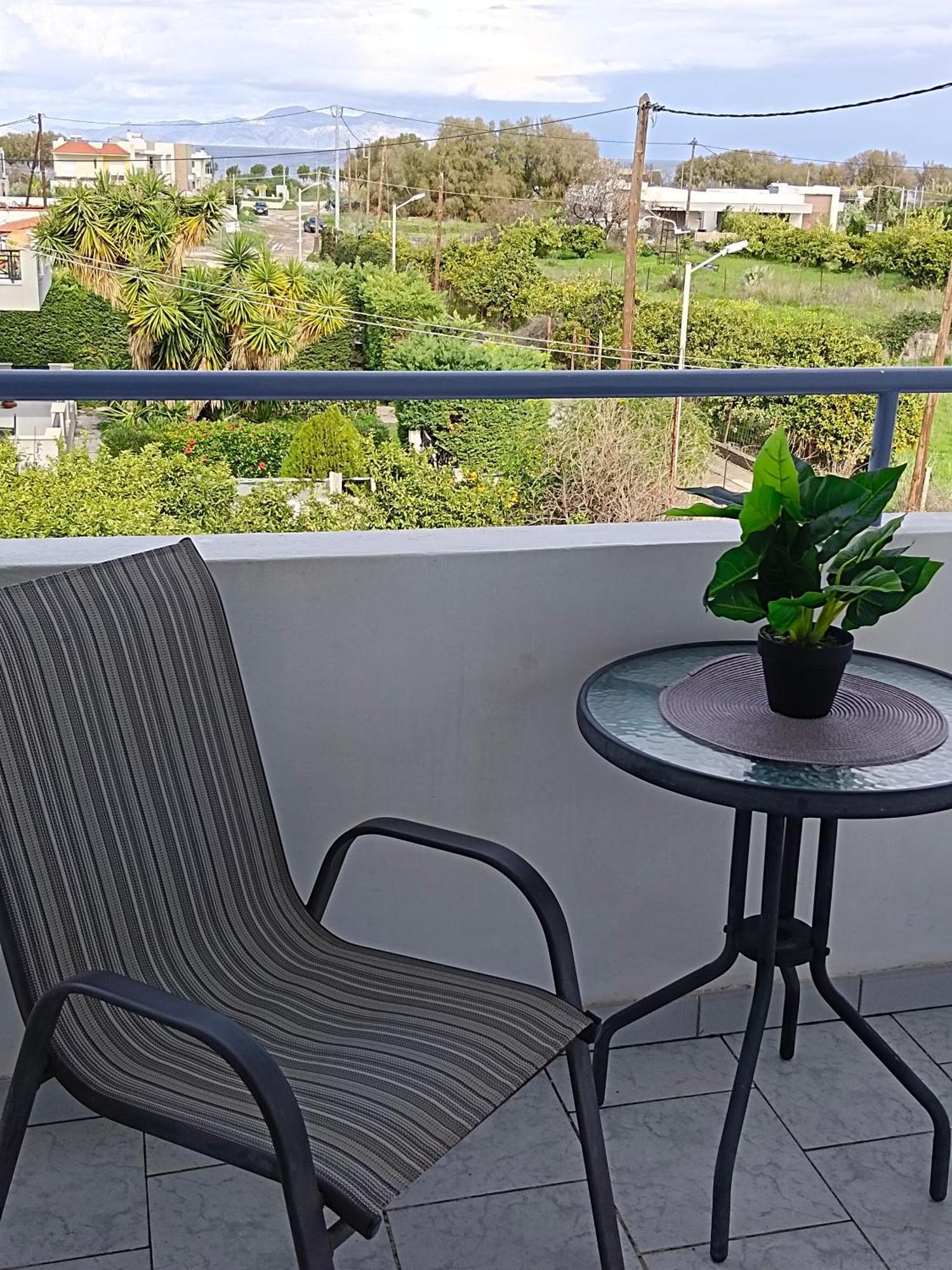 Pyrgos Hotel Apartments Kremasti  Bagian luar foto