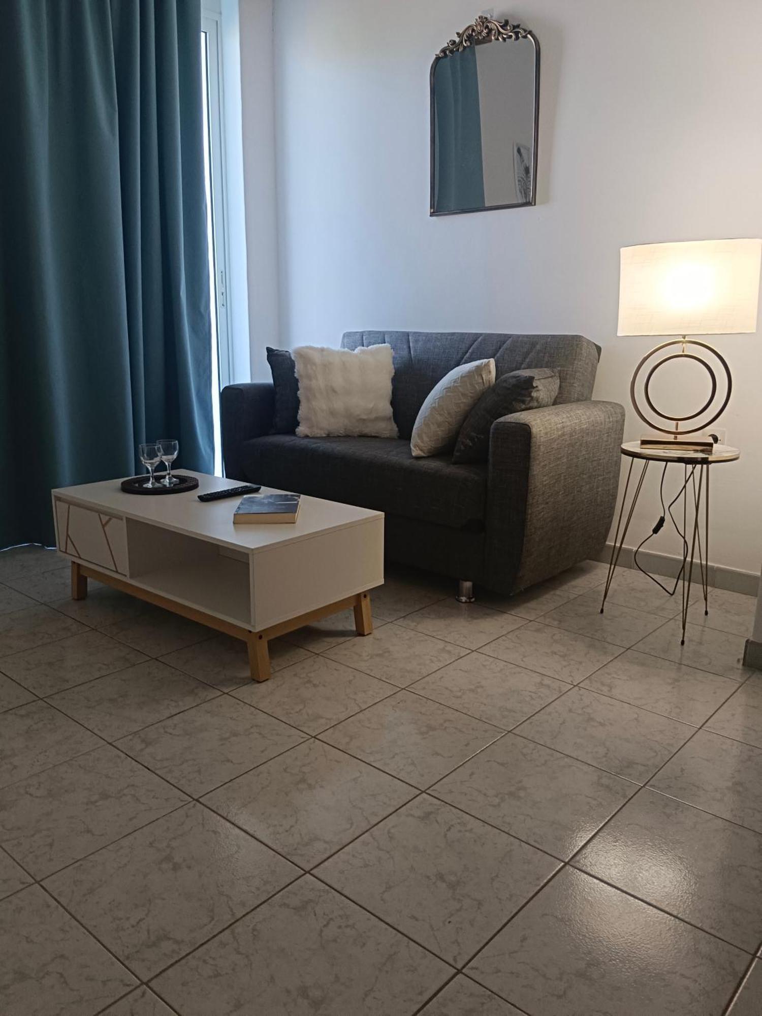 Pyrgos Hotel Apartments Kremasti  Bagian luar foto