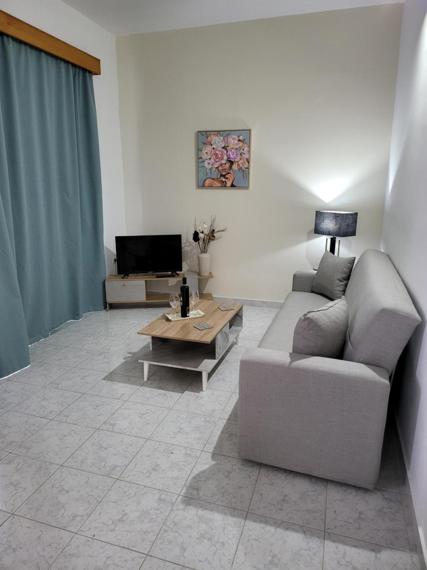 Pyrgos Hotel Apartments Kremasti  Bagian luar foto