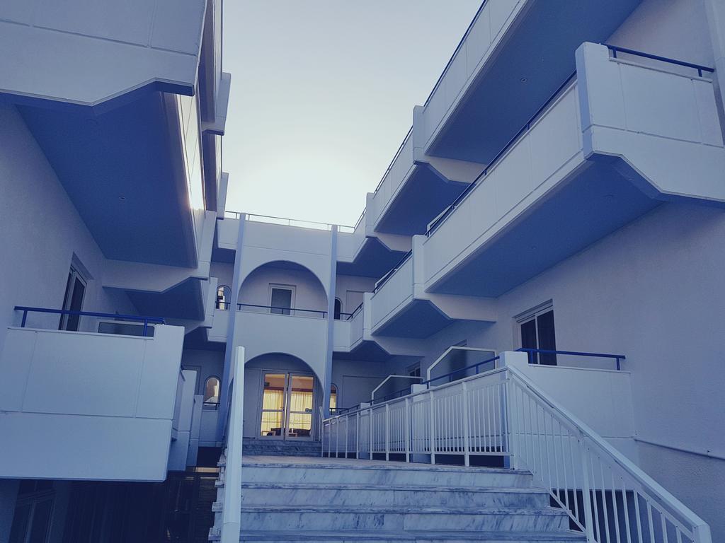 Pyrgos Hotel Apartments Kremasti  Bagian luar foto
